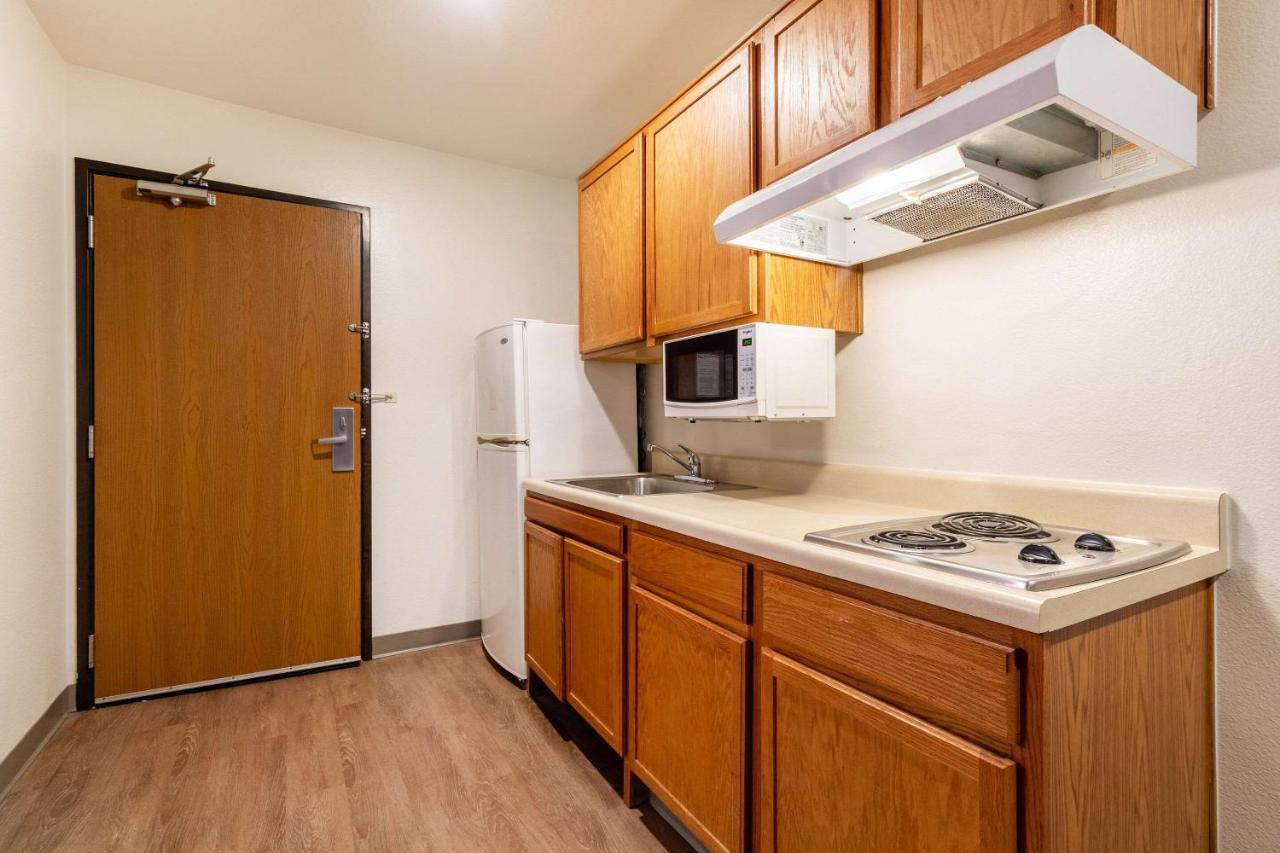 Woodspring Suites Conroe Eksteriør billede